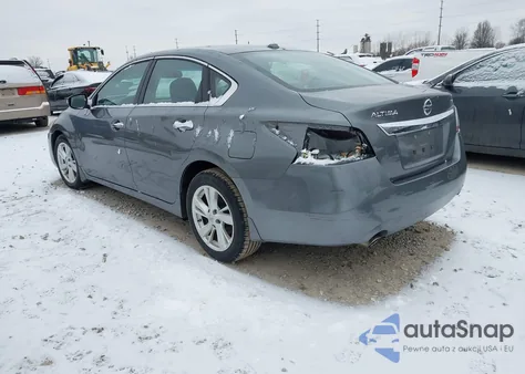 2015 Nissan Altima 2.5 Sv z USA, uszkodzony, nr VIN 1N4AL3AP9FC294178